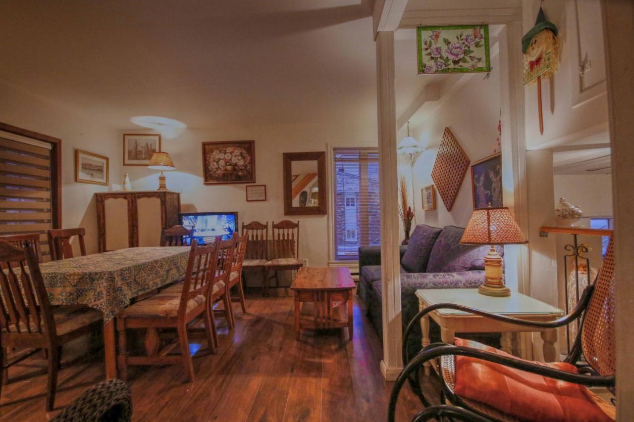 Vieille Maison Rustique Espace Interessant Квебек Екстериор снимка